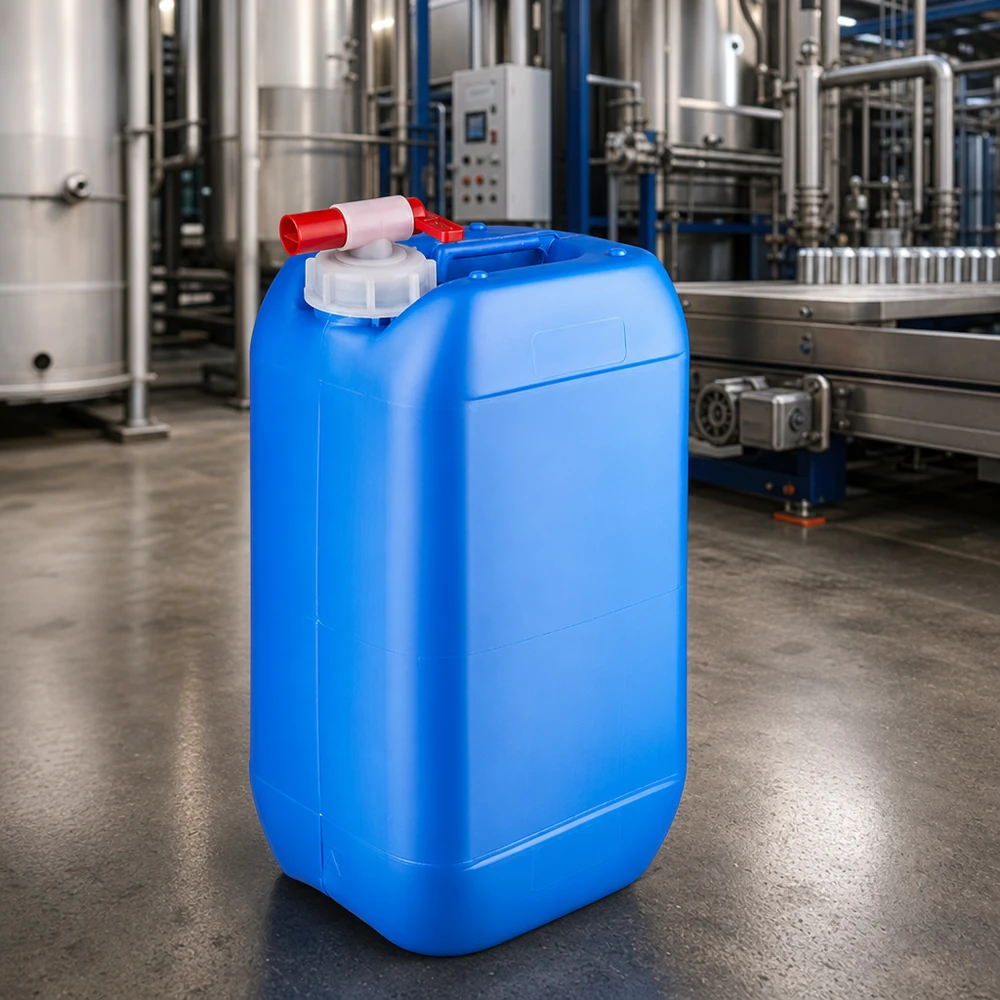 Tanica 15 litri blu con rubinetto di scarico Tanica industriale da 15 litri, blu, con rubinetto a sfera rosso per l'erogazione dosata di liquidi