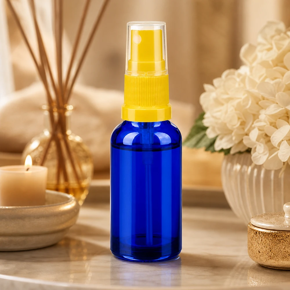 Flacone spray da 30 ml giallo/trasparente STD BlueLine UT18/30 Versatile flacone in vetro da 30 ml con attacco per spray giallo, perfetto per spray per ambienti e fragranze