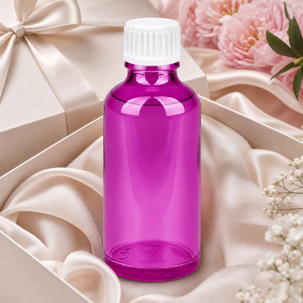 Flacone da 50 ml (globuli) con anello versatore da 3 mm bianco Standard PurpleLine. UT18/50 Flacone in vetro viola da 50 ml con apertura standard per un facile riempimento e dosaggio.