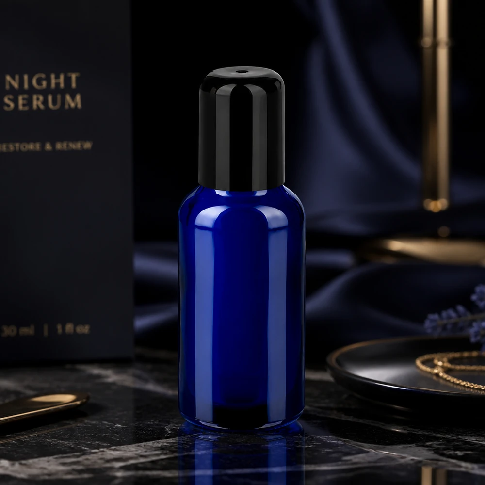 Flacone roll-on da 30 ml nero STD BlueLine UT18/30 Flacone roll-on ergonomico da 30 ml BlueLine UT18/30 ideale per profumi e prodotti per la cura della persona