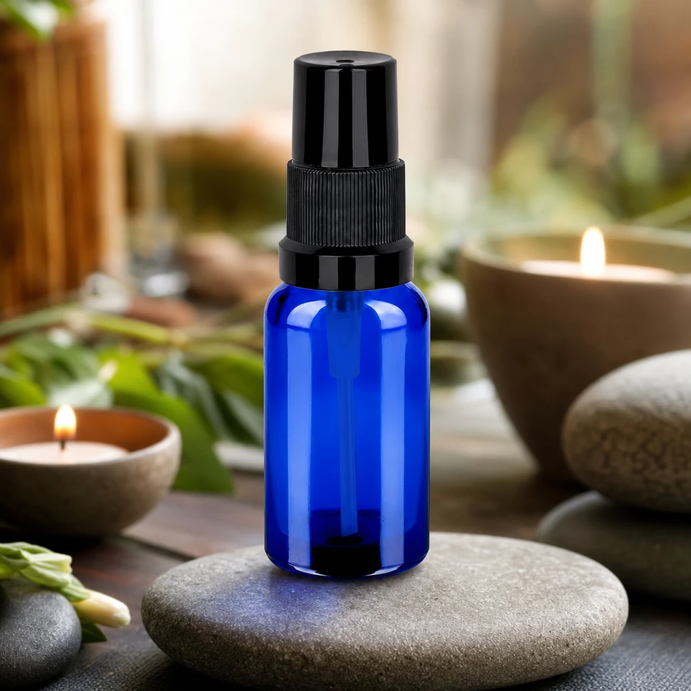 Flacone spray da 20 ml nero STD BlueLine UT18/20 Flacone spray in vetro riutilizzabile da 20 ml STD BlueLine con design ricaricabile per una maggiore sostenibilità