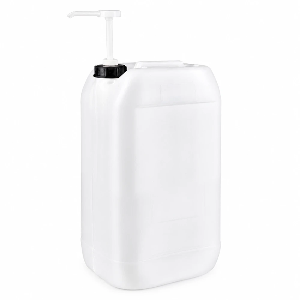 Tanica in plastica bianca da 15 litri con pompa dosatrice in HDPE per la conservazione sicura dei liquidi