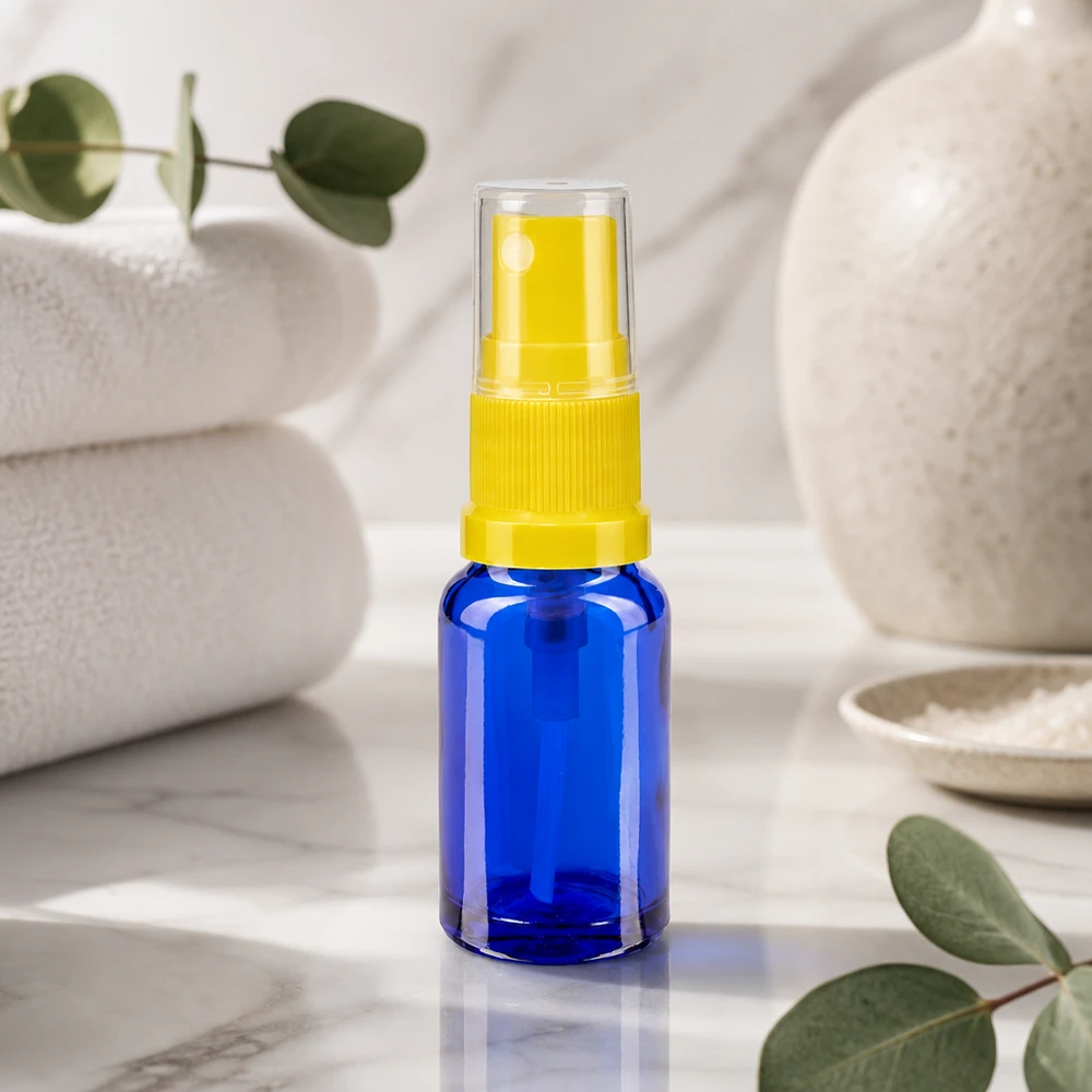 Flacone da farmacia blu da 30ml STD giallo/trasparente apoGlas Flacone spray compatto da farmacia in vetro blu da 30 ml con erogatore giallo e tappo di sicurezza