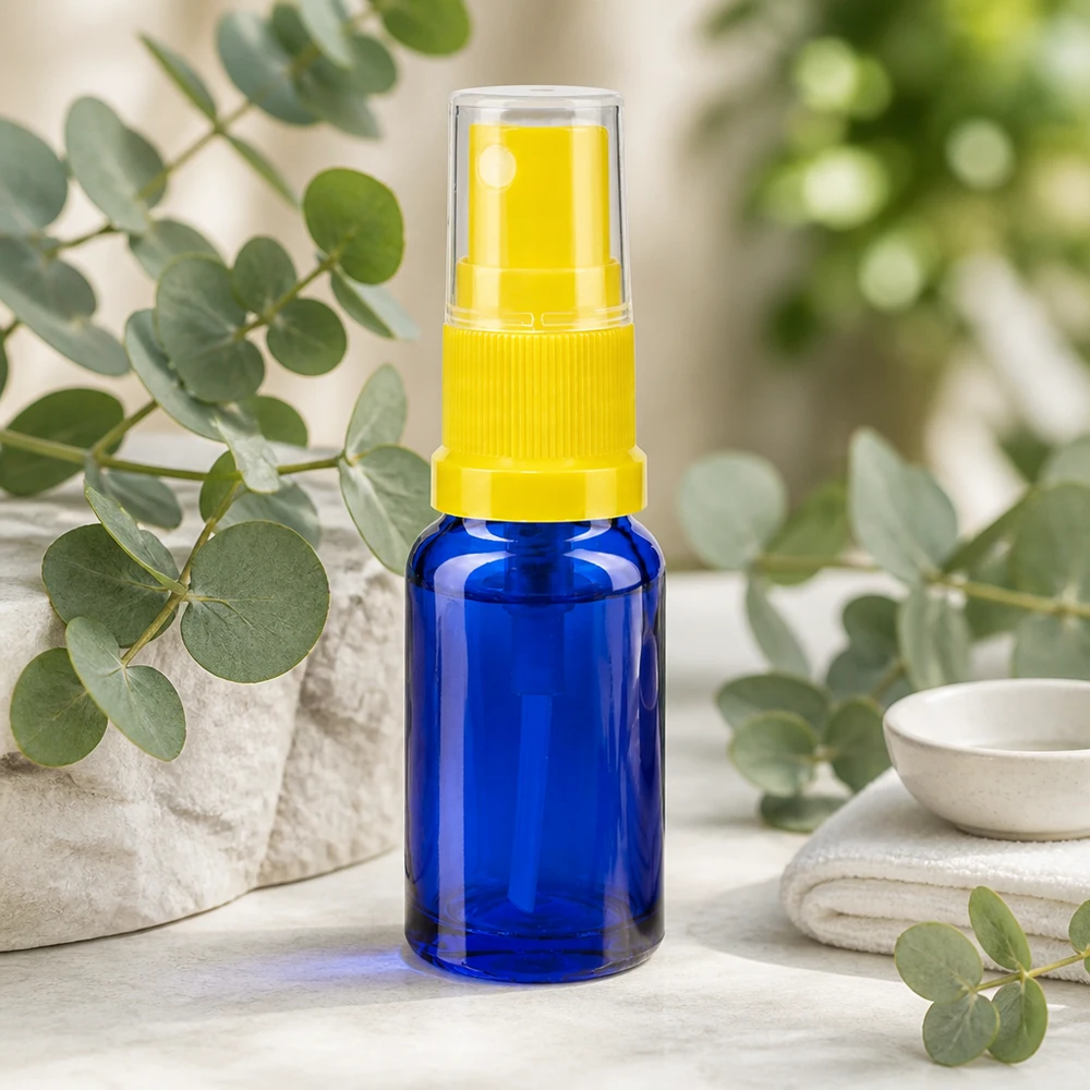 Flacone da farmacia blu da 30ml STD giallo/trasparente apoGlas Flacone spray da farmacia in vetro blu da 30 ml con nebulizzatore giallo e tappo protettivo trasparente