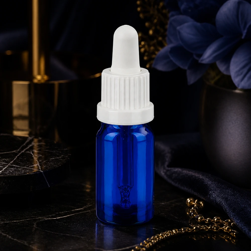 Flacone per pipette da 5 ml bianco OV BlueLine UT18/5 Pratico flacone in vetro con contagocce da 5 ml, perfetto per i viaggi e gli spostamenti.