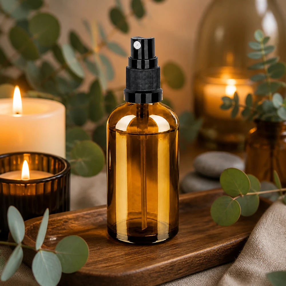 Flacone spray da 100 ml nero STD BrownLine UT18/100 Elegante flacone spray marrone da 100 ml di volume con testina nera per miscele aromatiche