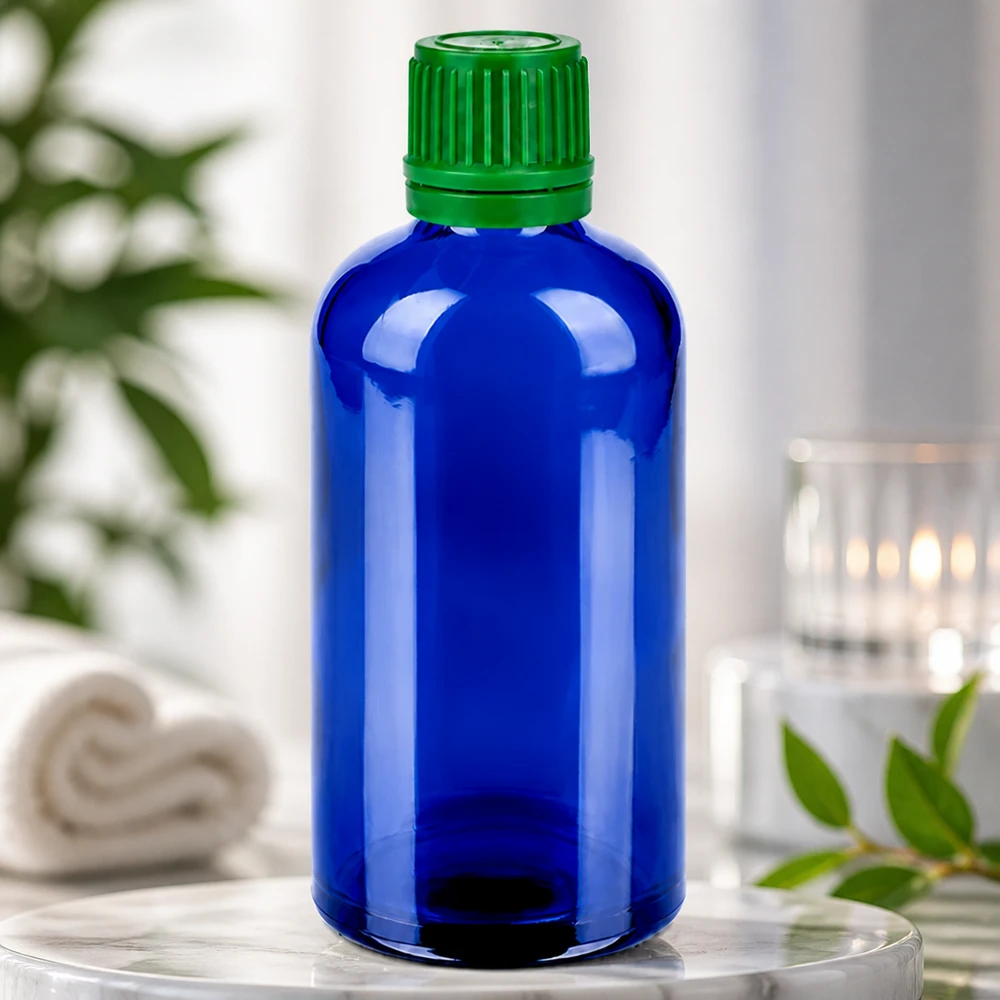 Bottiglia da 100ml 11mm SV verde OV BlueLine UT18/100 Bottiglia professionale da laboratorio da 100 ml in blu con protezione UV e tappo verde a prova di bambino