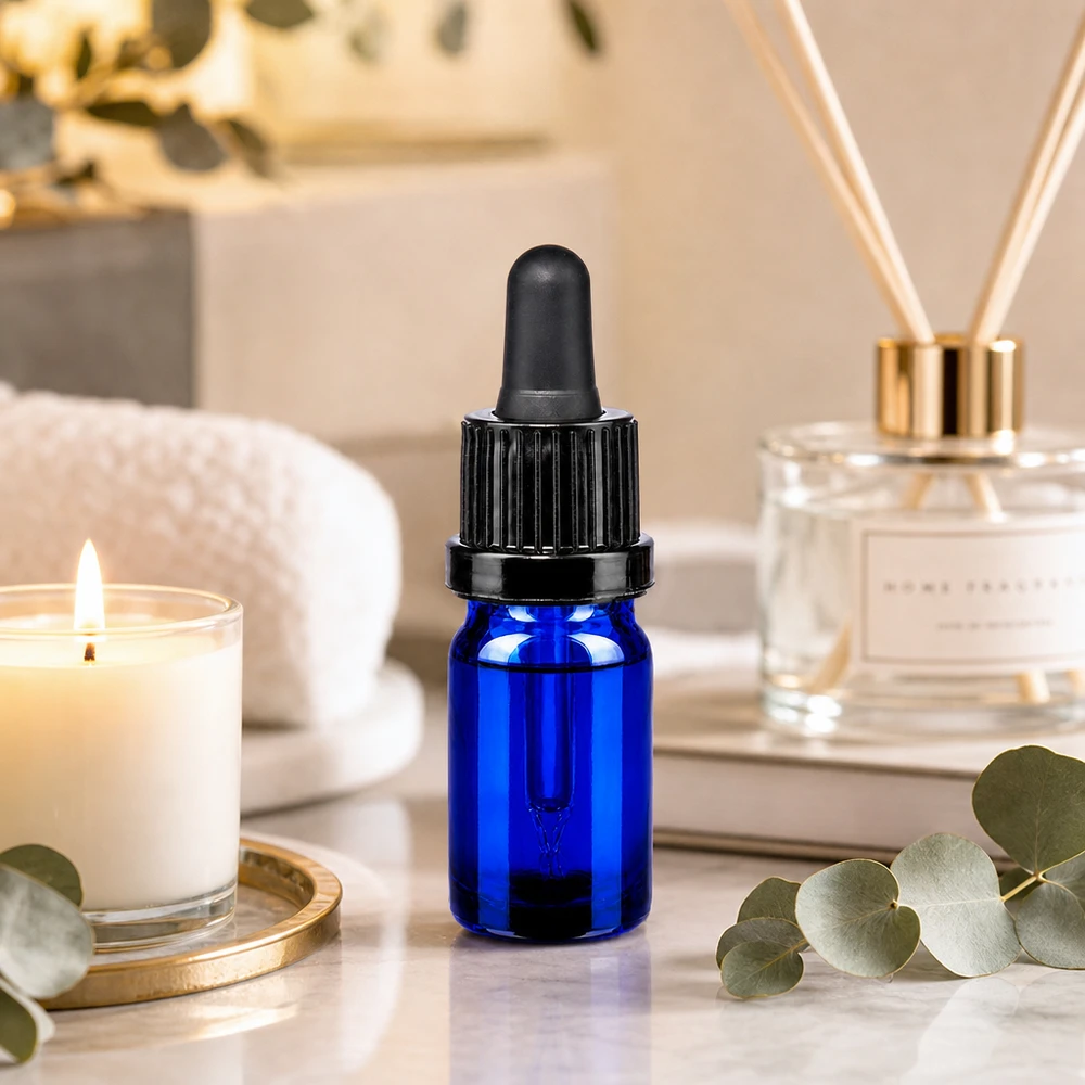 Flacone per pipette da 5 ml nero OV BlueLine UT18/5 Flacone per aromaterapia da 5 ml in vetro blu con pipetta nera OV BlueLine UT18/5