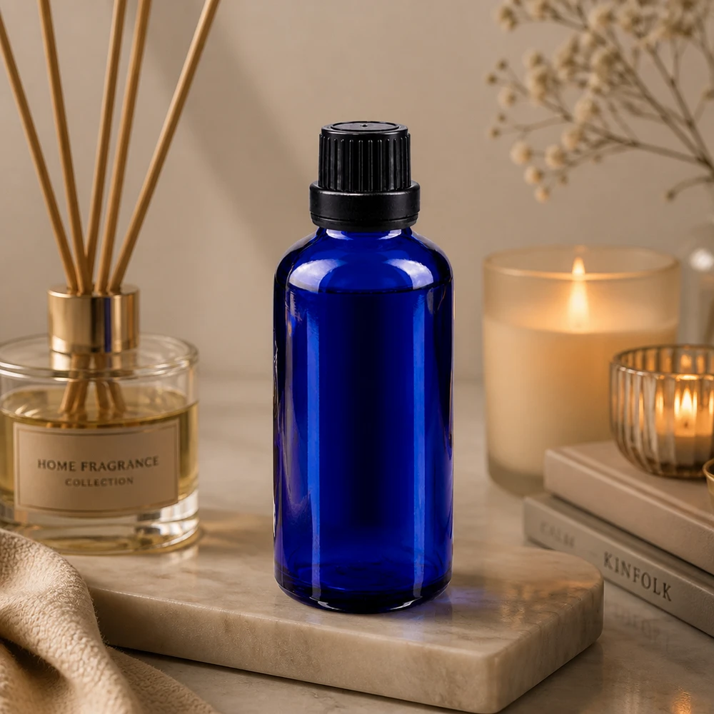 Bottiglia da farmacia blu da 50ml. SV OV nero/11mm ApoGlas Flacone da farmacia da 50 ml in vetro blu con tappo di sicurezza nero da 11 mm per oli essenziali