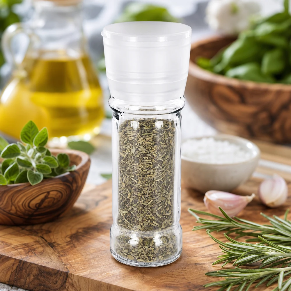 Barattolo per spezie da 100 ml con macinino bianco, riempito con erbe aromatiche, tra cui rosmarino e aglio